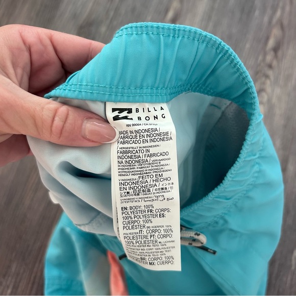 Billabong boys swim trunks Size 12 - Picture 7 of 9